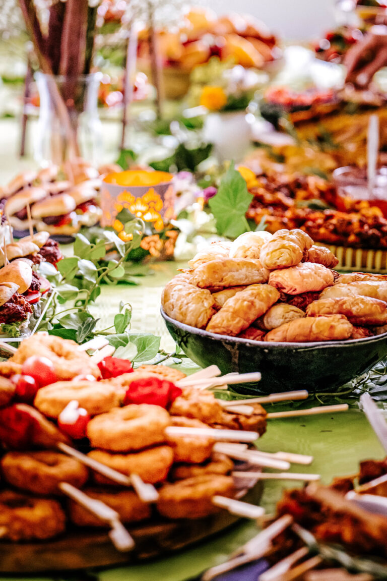 Börek – Knusprige Türkische Teigtaschen | Fingerfood Catering | DEA Catering Verden Börek - Knusprige türkische Teigtaschen mit Frischkäse-Füllung | DEA Catering Verden für Event-Catering und Firmenfeiern in Bremen Hamburg